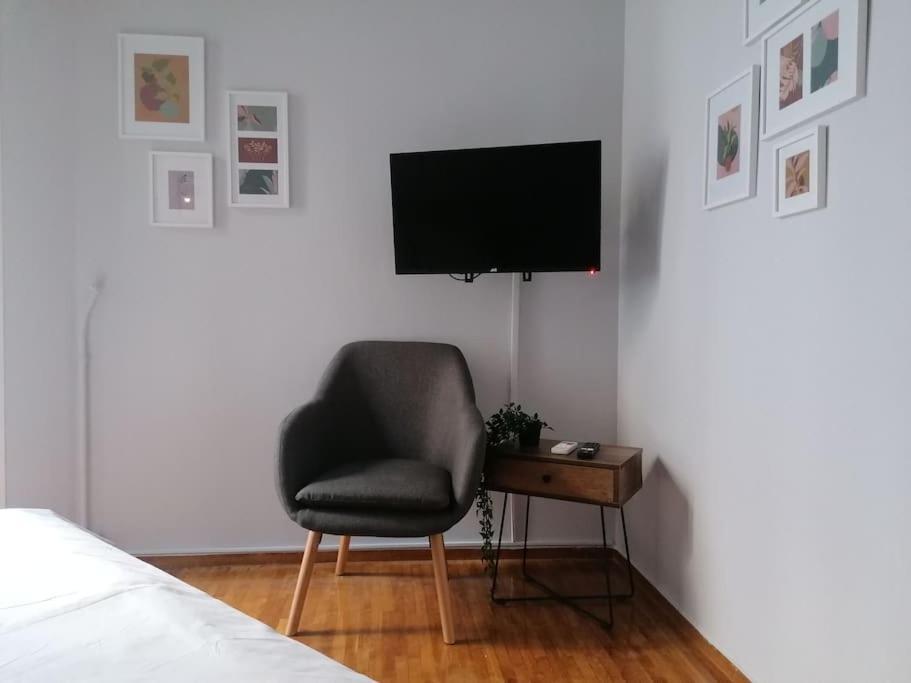 Minimal Studio Varnava Square - Kallimarmaro Area Athens Luaran gambar